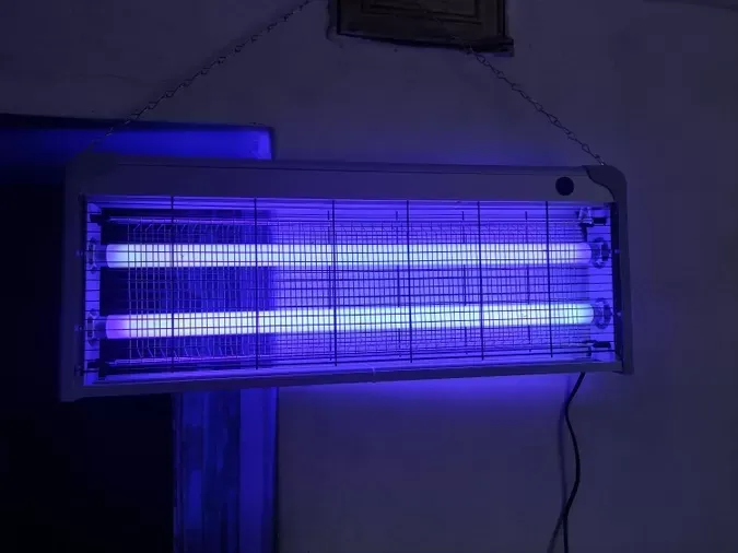 Знищувач комах на 120 м2 Електрична пастка - мухобійка LB-40W