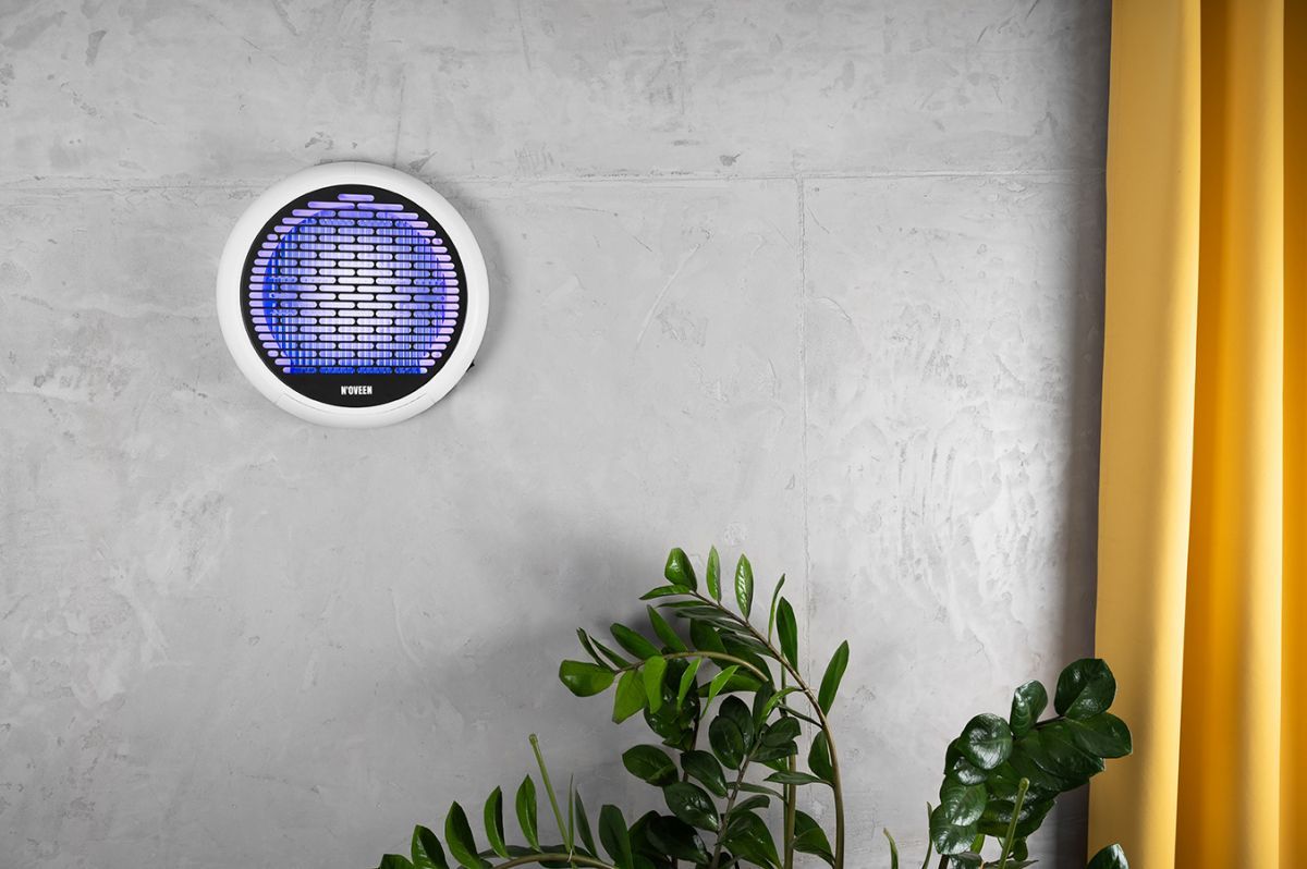 Знищувач комах - пастка настінний до 200 м2 Noveen IKN951 LED