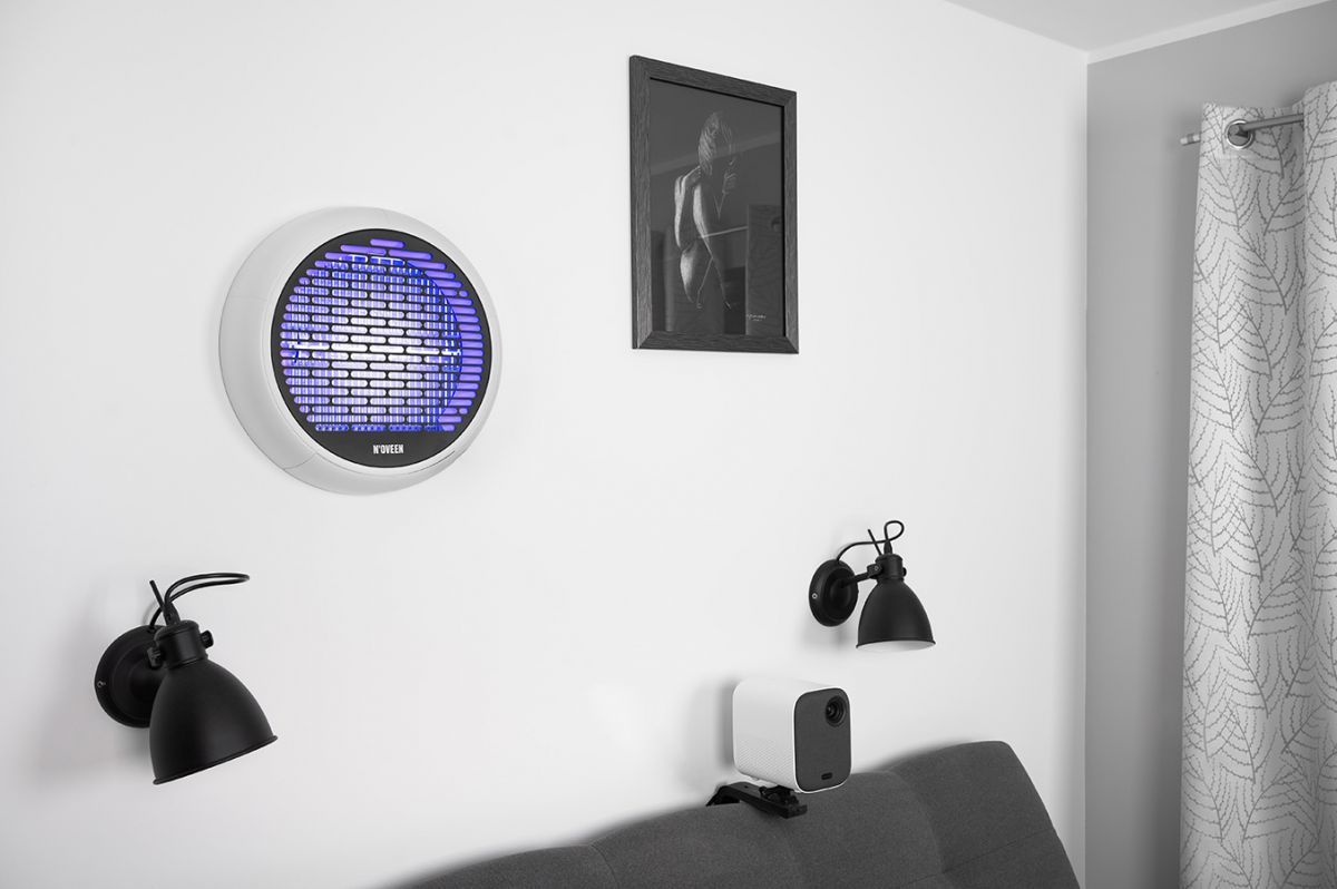 Знищувач комах - пастка настінний до 200 м2 Noveen IKN951 LED