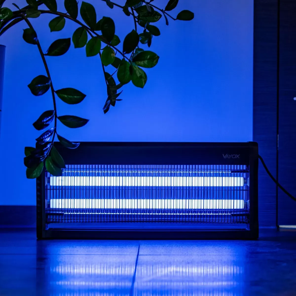 Знищувач пастка для комах до 180 м2 VAYOX IKL-40W